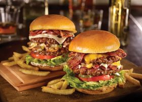 طريقة عمل البرجر البيتي