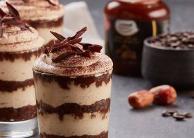 طريقة عمل ميلك شيك التمر