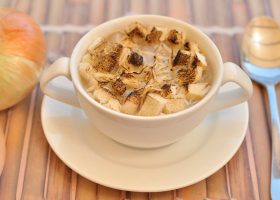 طريقة عمل شوربة البصل