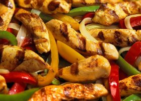 طريقة عمل فاهيتا الدجاج