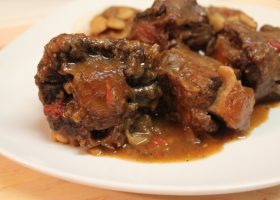 طريقة عمل طاجن عكاوي