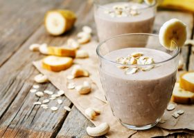 طريقة عمل سموثى الموز