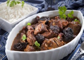 طريقة عمل دجاج بالقراصيا