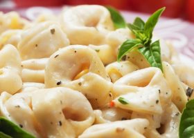 طريقة عمل مكرونة بصوص الريكفورد