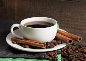 طريقة عمل قهوة بالقرفة