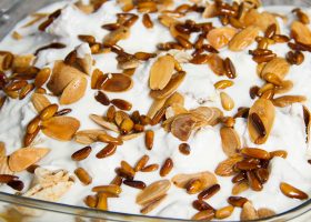 طريقة عمل فتة المكدوس