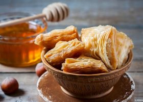 طريقة عمل وربات بالقشطة