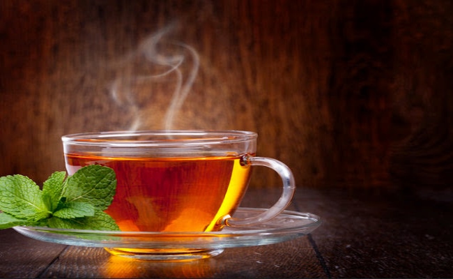 طريقة عمل الشاي الأحمر بالنعناع