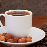 طريقة عمل قهوة بالبندق