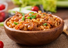 طريقة عمل طاجن الفاصوليا البيضاء