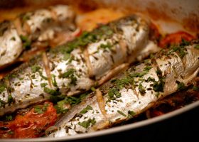 طريقة عمل السمك الماكريل