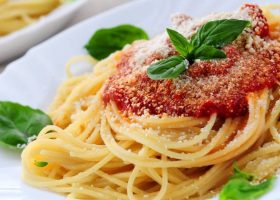 طريقة عمل مكرونة بالكاتشب