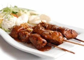 طريقة عمل ساتيه اللحم بالصويا صوص