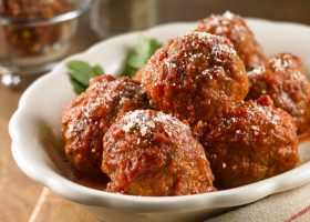 طريقة عمل بنادق اللحم