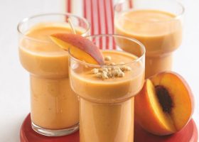 طريقة عمل عصير الخوخ بالكراميل