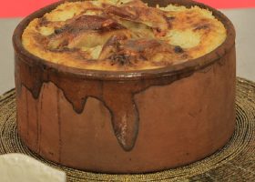 طريقة عمل طاجن الحمام بالأرز