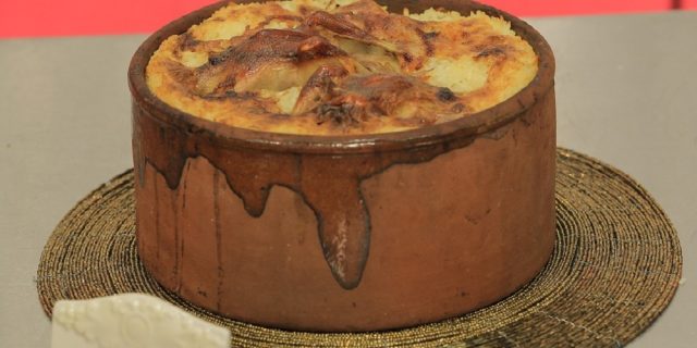 طريقة عمل طاجن الحمام بالأرز