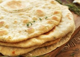 طريقة عمل خبز بالبصل