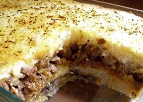 طريقة عمل صينية بطاطس باللحم المفروم لايت