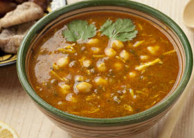 طريقة عمل حساء الحريرة