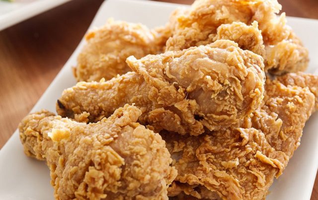 طريقة عمل دجاج كنتاكى