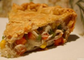 طريقة عمل فطيرة الدجاج