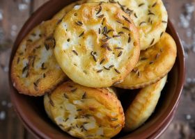 طريقة عمل بسكوت مالح