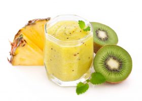 طريقة عمل كوكتيل الأناناس والمندرين