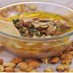طريقة عمل شوربة فول نابت