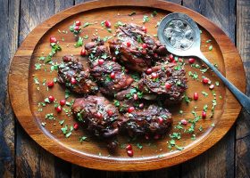 طريقة عمل الدجاج بالرمان