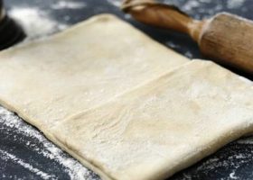 طريقة عمل عجينة الباف باستيرى