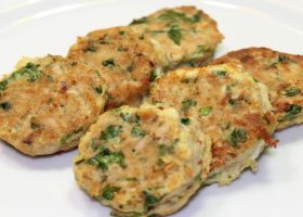 طريقة عمل كفتة التونة بالبطاطس