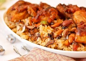 طريقة عمل كبسة الدجاج الحارة