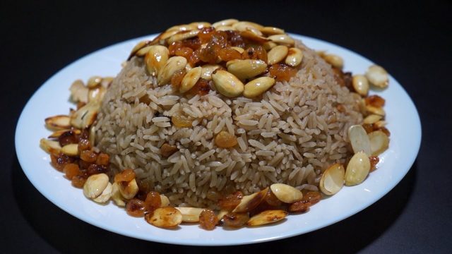 طريقة عمل أرز بالقرفة