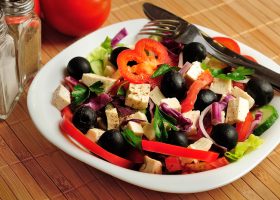 طريقة عمل جريك سلاد