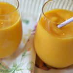 طريقة عمل سموثي المانجو و البرتقال