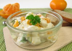 طريقة عمل سلطة زبادي باليوسفي و الدجاج