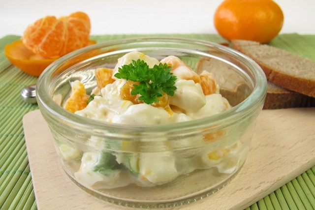 طريقة عمل سلطة زبادي باليوسفي و الدجاج