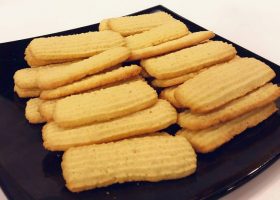 طريقة عمل بسكويت النشادر