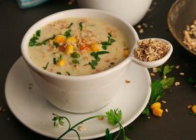 طريقة عمل شوربة الكريمة بالشوفان