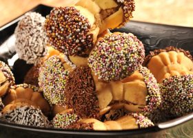 طريقة عمل البيتى فور