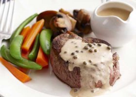 طريقة عمل فيلية اللحم مع صوص المستردة