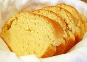 طريقة عمل خبز الذرة