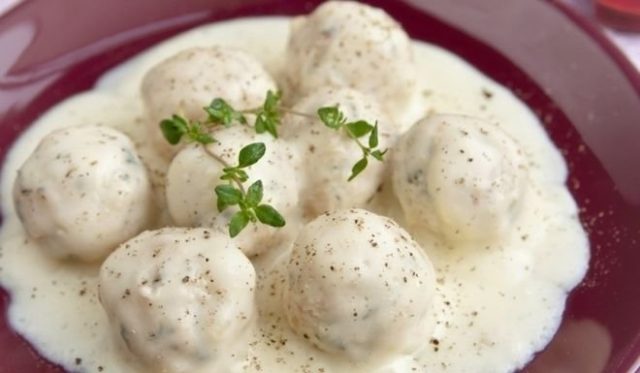 طريقة عمل كفتة باللبن