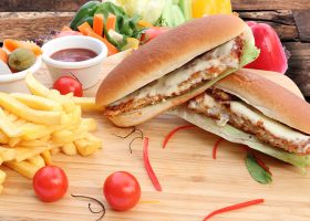 طريقة عمل ساندويتش دجاج