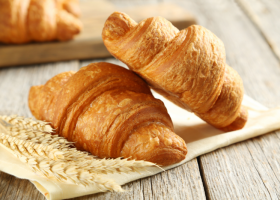 طريقة عمل كرواسون سادة