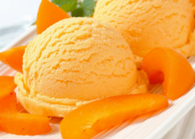 طريقة عمل أيس كريم الخوخ