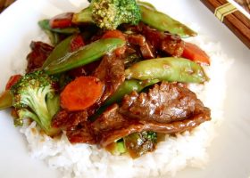 طريقة عمل بوفتيك بالخضار فى الفرن