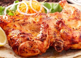 طريقة عمل الدجاج المشوي مع الخضار السوتيه