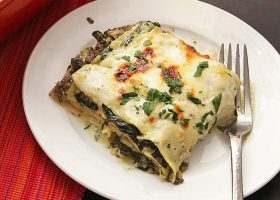 طريقة عمل لازانيا السبانخ